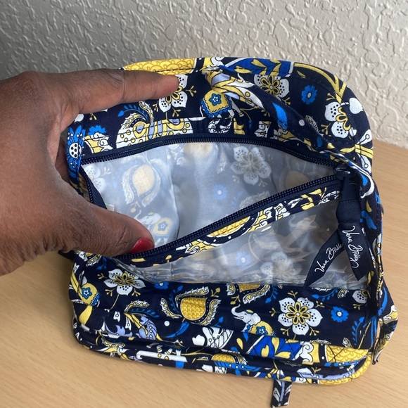 Travel makeup clutch - Picture 5 of 6